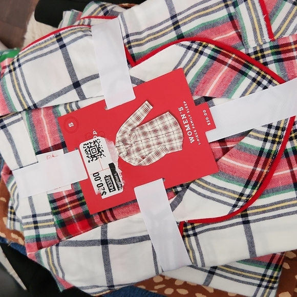 NWT Target Wonderhop Holiday Tartan Plaid Flannel Pajama Night Gown Sleep Shirt - Picture 2 of 2